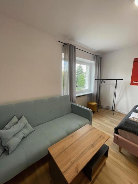 Terminal Family Airport Hostel Poznań Kültér fotó